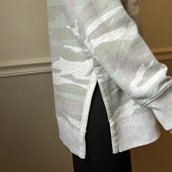 #49. Aerie oversized desert camo sweatshirt - Picture 10 of 16